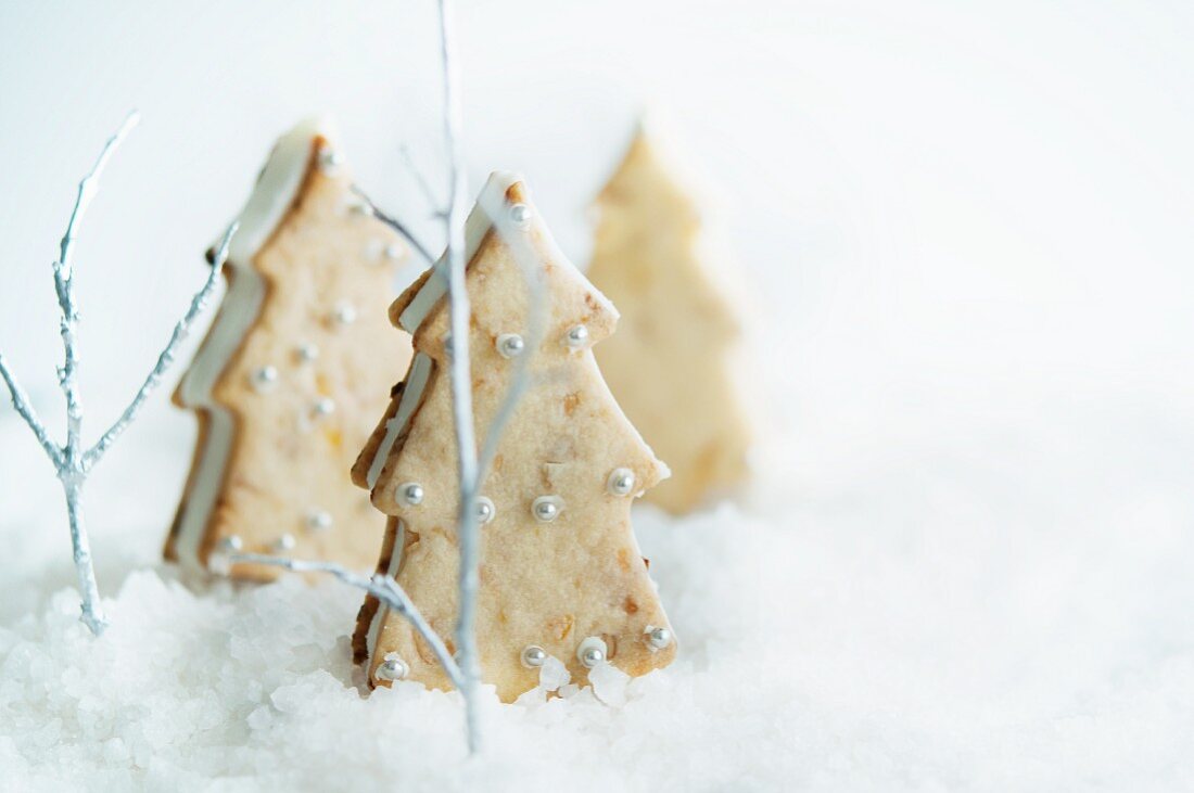 Christmas tree-shaped ice cream sandwiches
