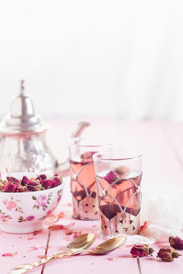 Rose tea in Moroccan tea glasses