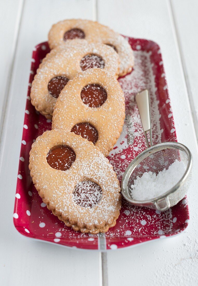 Strawberry jam round shortbread cookies