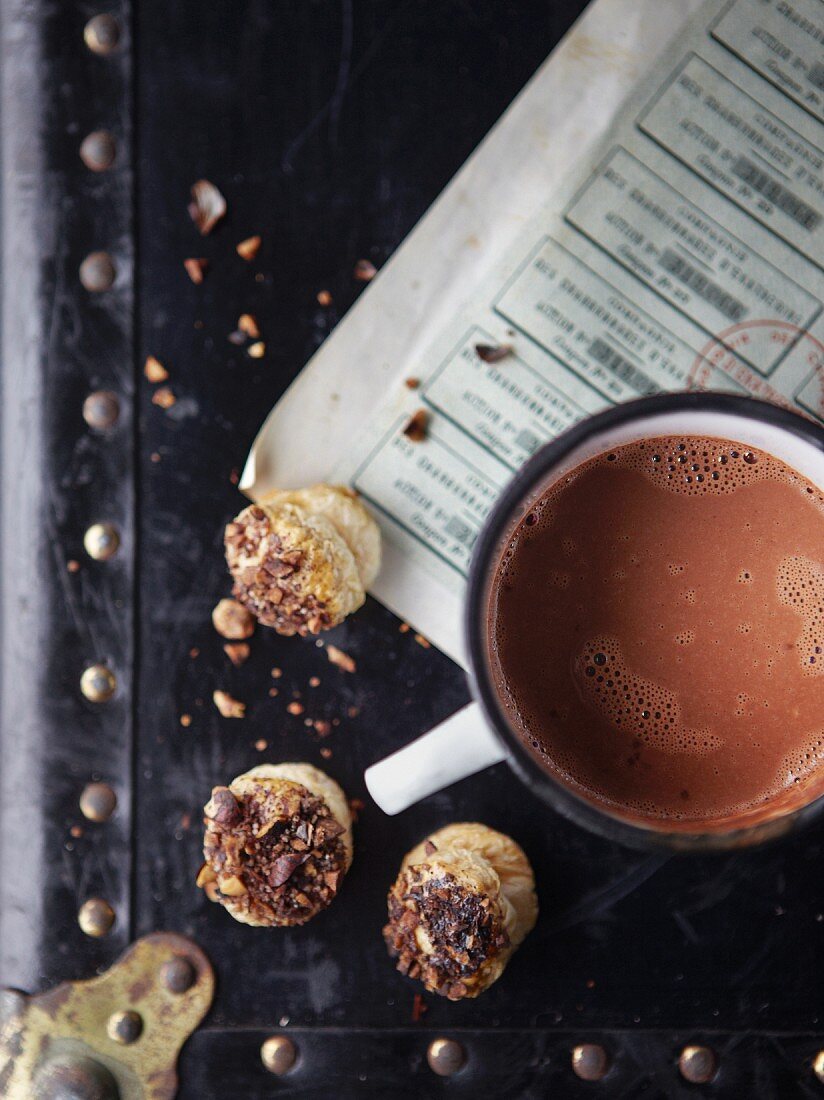 Hot espresso chocolate with biscuits