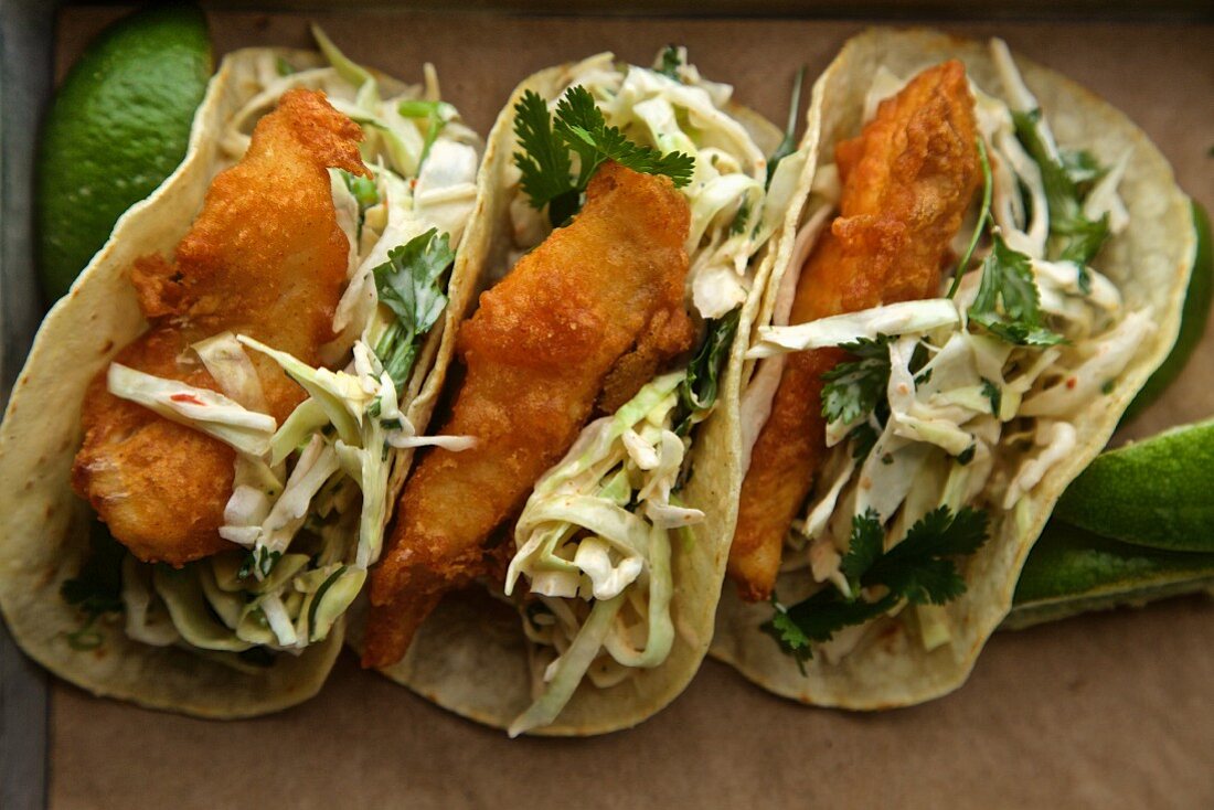 Tacos with fried chicken and jalapeño coleslaw (Mexico)