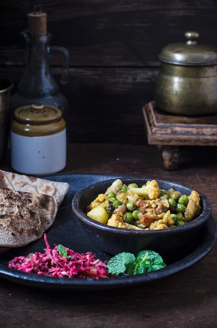 Gobi Methi Korma (Blumenkohlcurry, Indien)