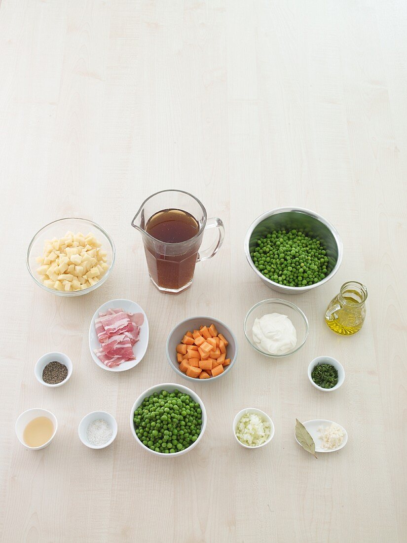 Ingredients for pea stew
