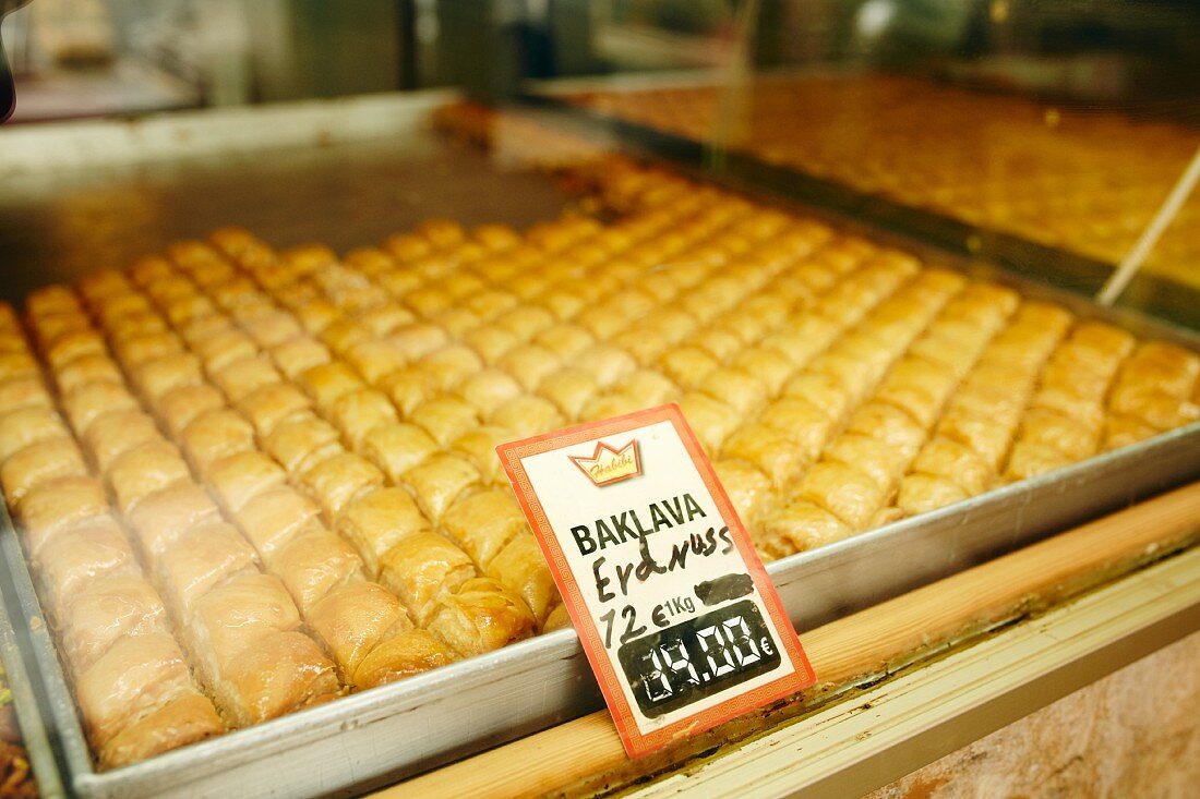 Baklava in einer türkischen Bäckerei