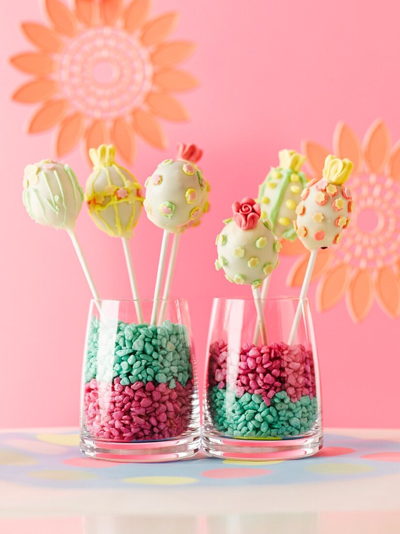 Easter egg cake pops