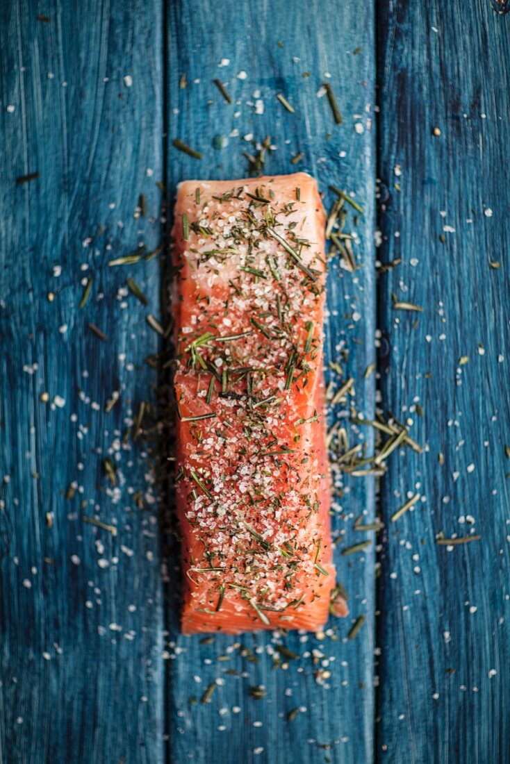 Smoked salmon with spices and rosemary
