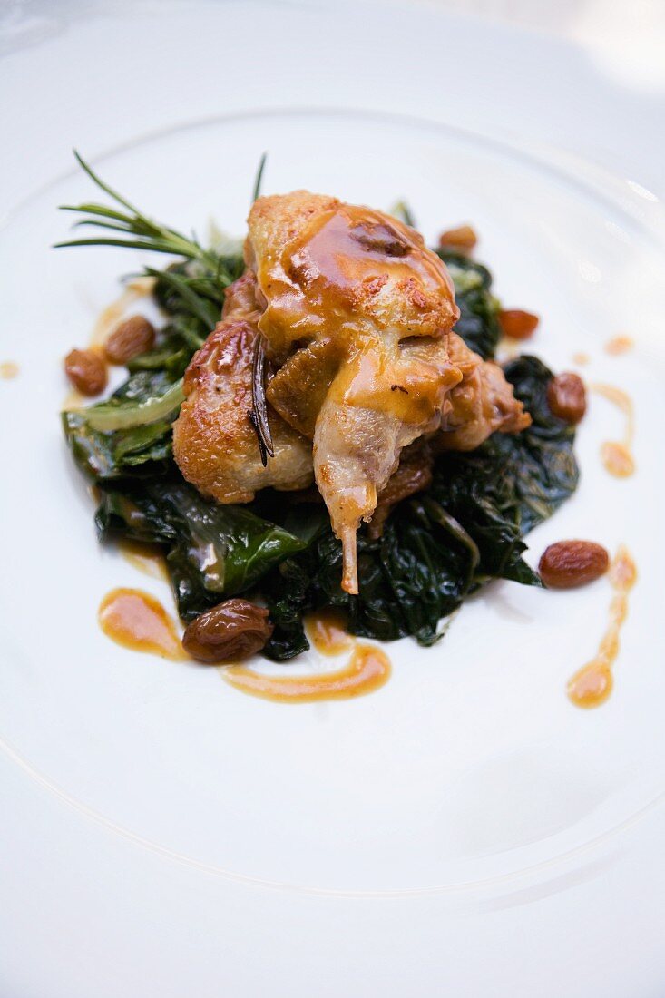 Piccione in agrodolce con gli spinaci (sweet-and-sour pigeon with spinach, Italy)
