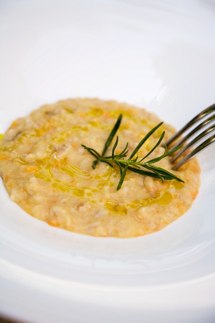 Zuppa di farro e fagioli (Bohnen-Dinkel-Suppe, Italien)