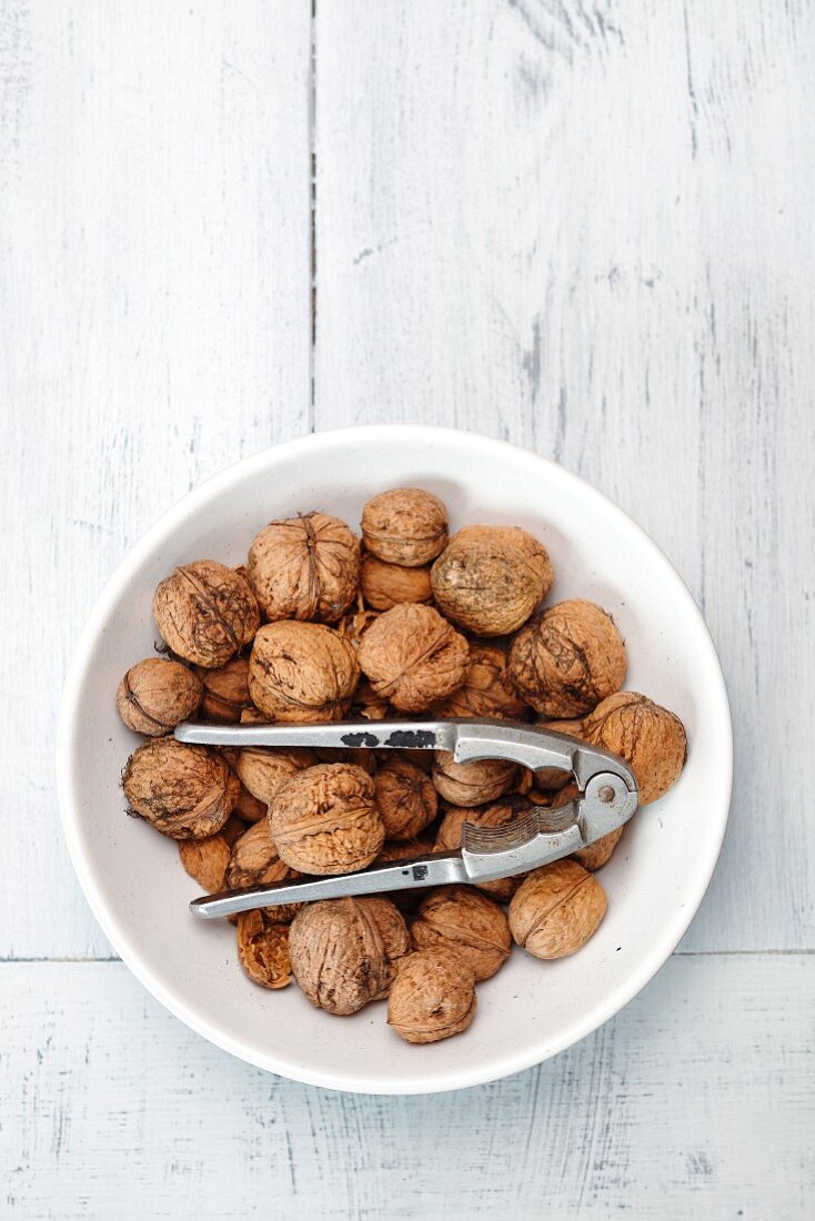 A bowl of walnuts
