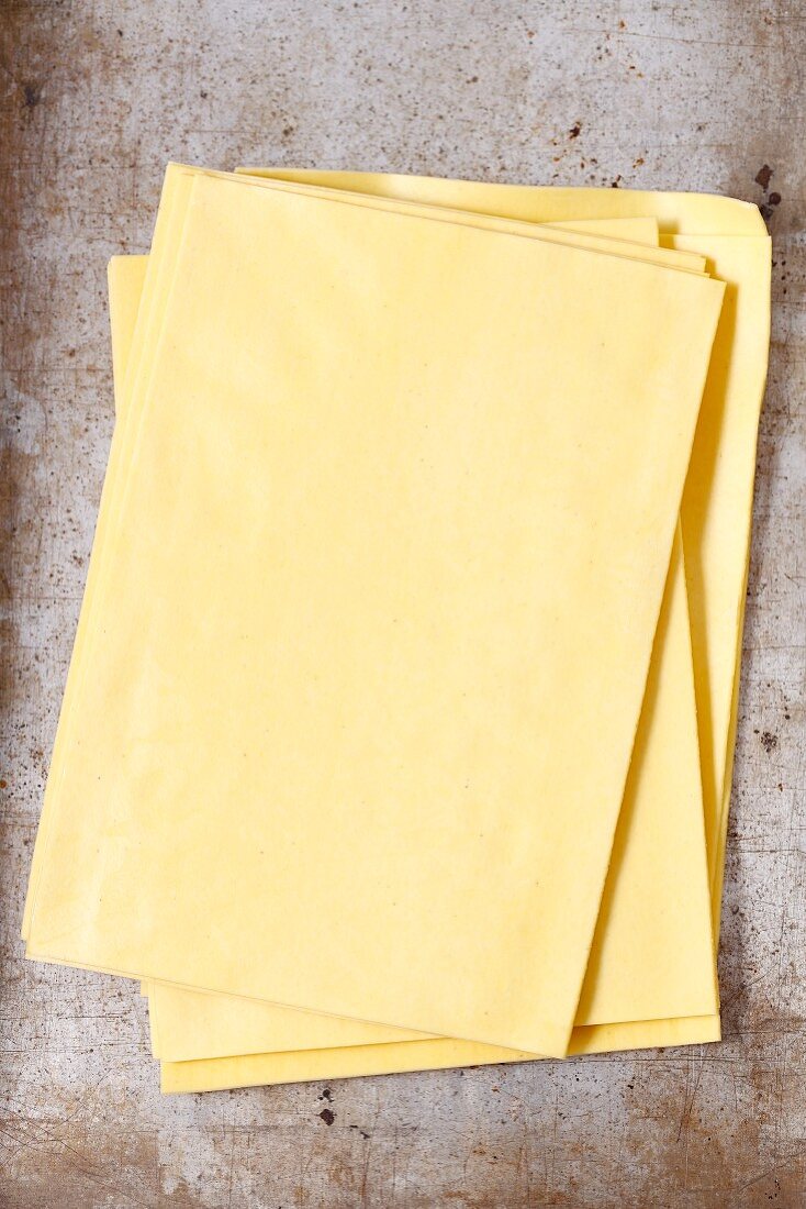 Fresh lasagne sheets