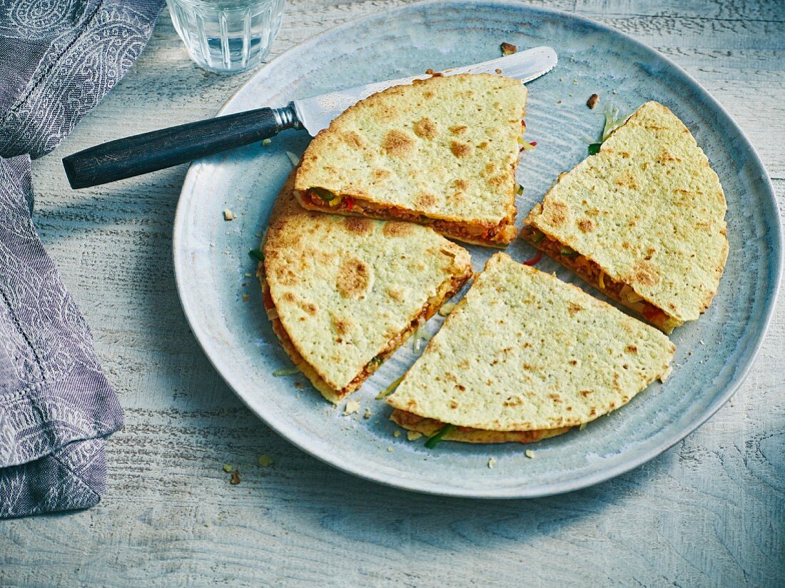 Gefüllte Käse-Tortillas mit Hack vom Grill