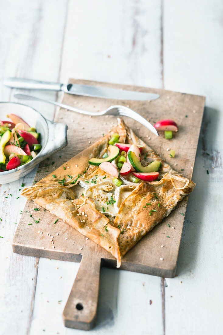 Buckweat and goat's cheese galettes with an oriental radish salad