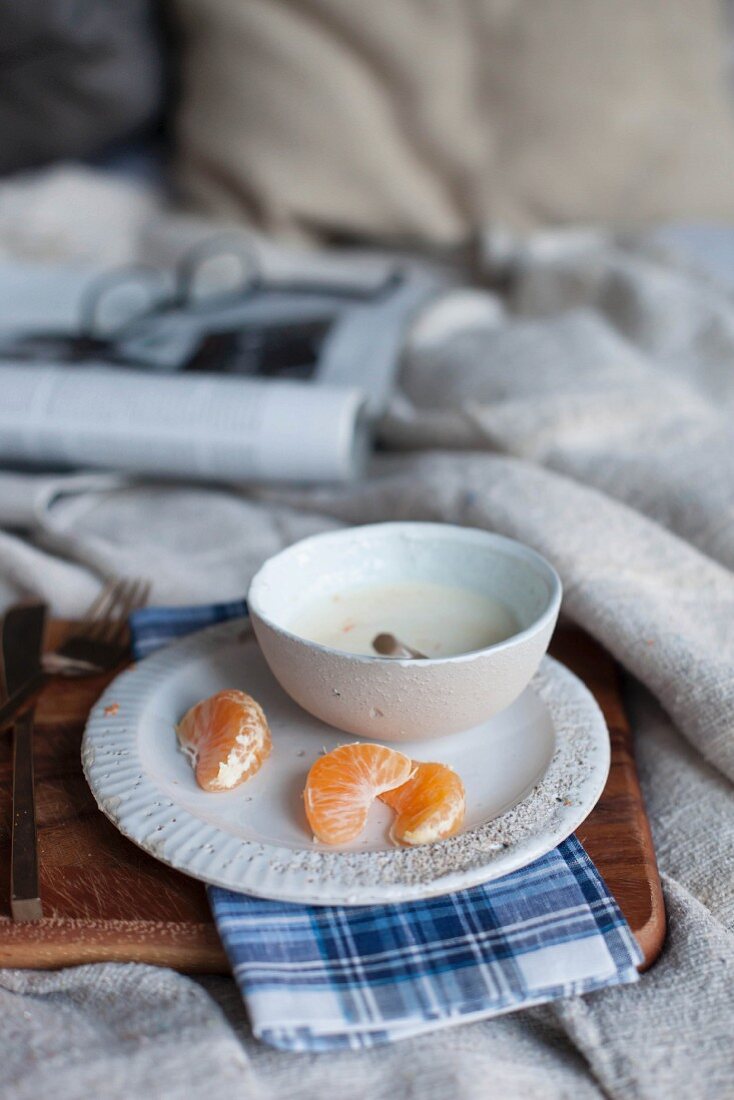 Breakfast in bed: French toast with cinnamon and citrus yoghurt