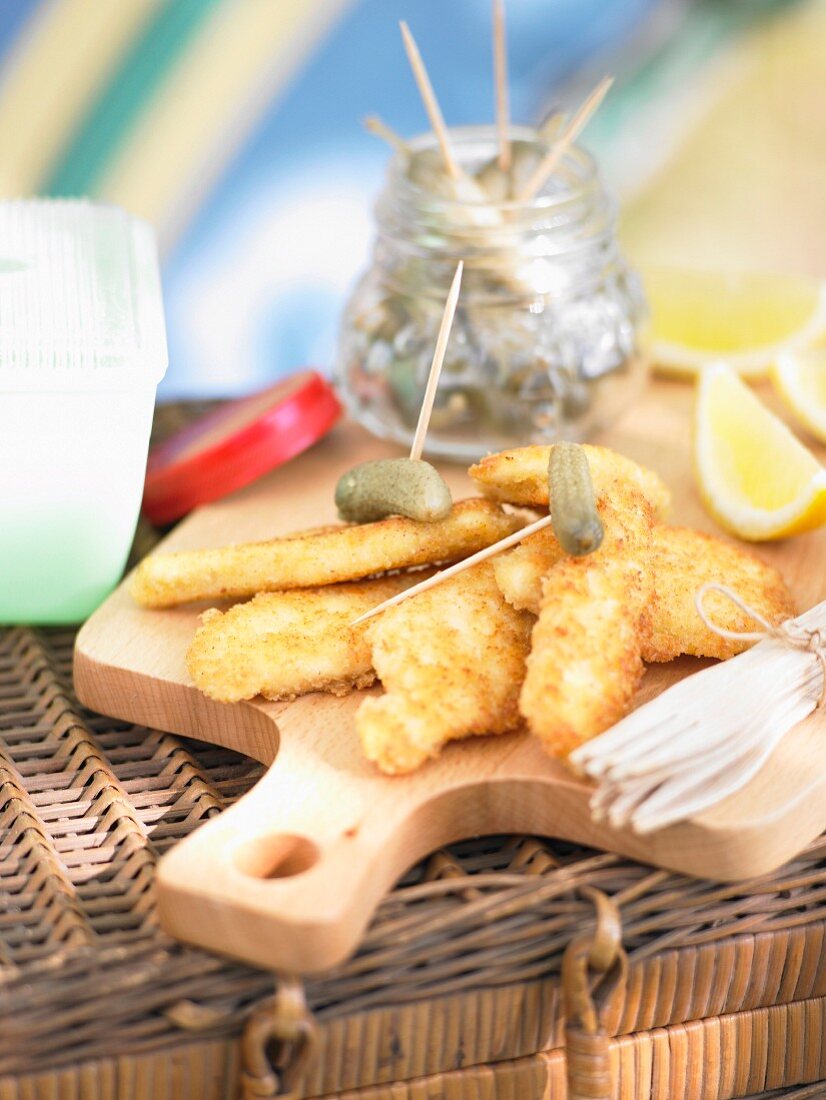 Hähnchenschnitzelstreifen zum Picknick