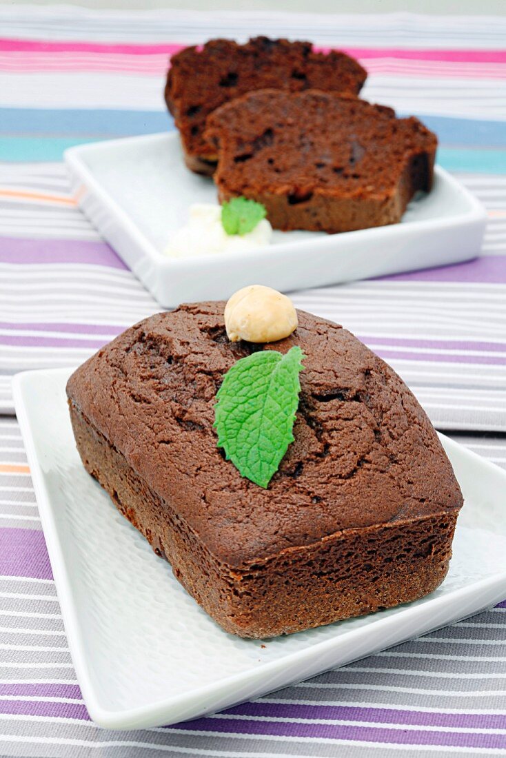 Brownie cakes made in the microwave