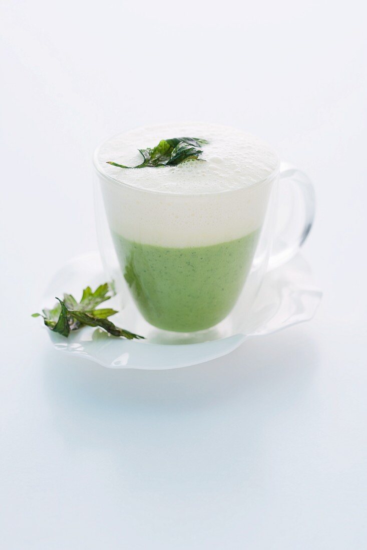 Parsley root cappuccino