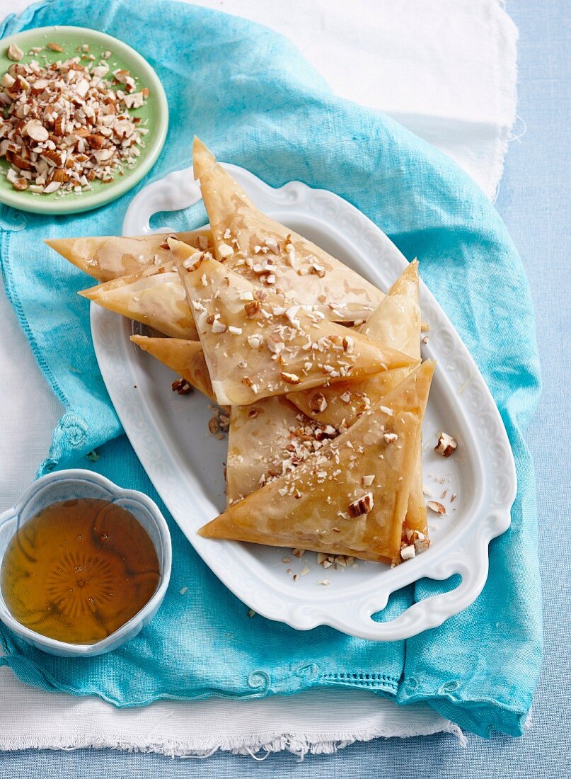 Almond filo triangles