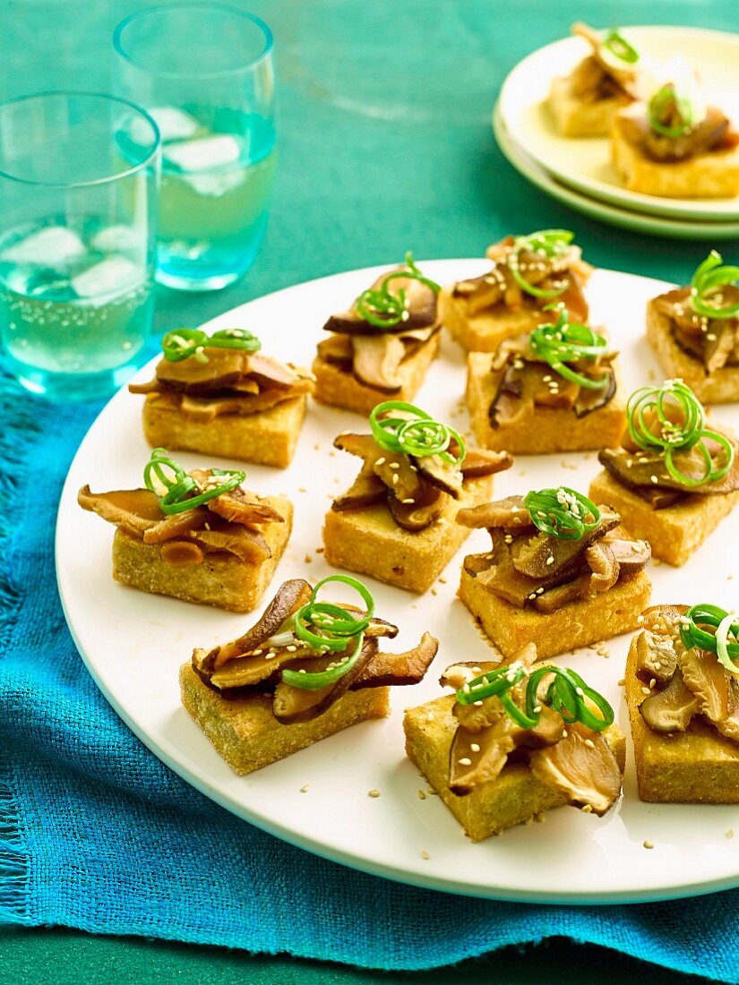 Tofu slices with shiitake mushrooms