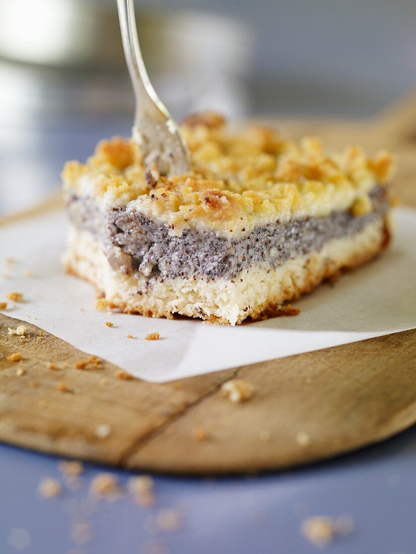 Ein Stück Mohnkuchen