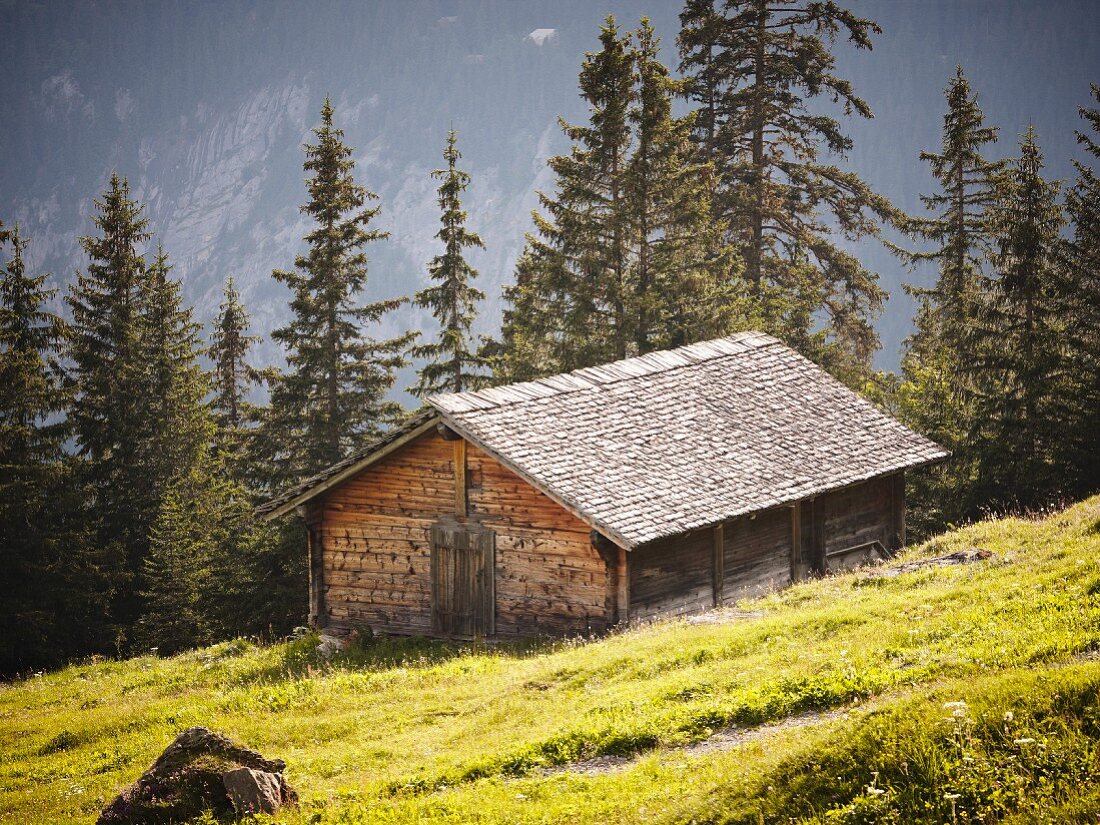 Almhütte im Berner Oberland, Schweiz