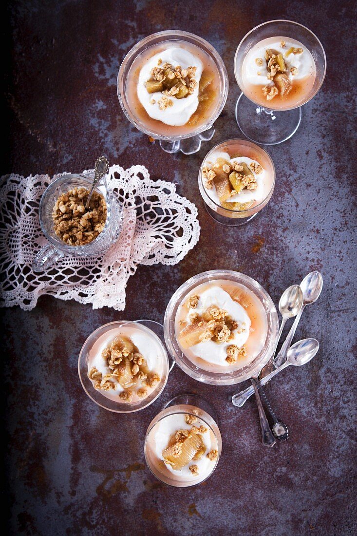 Rhubarb compote with quark and crunchy muesli