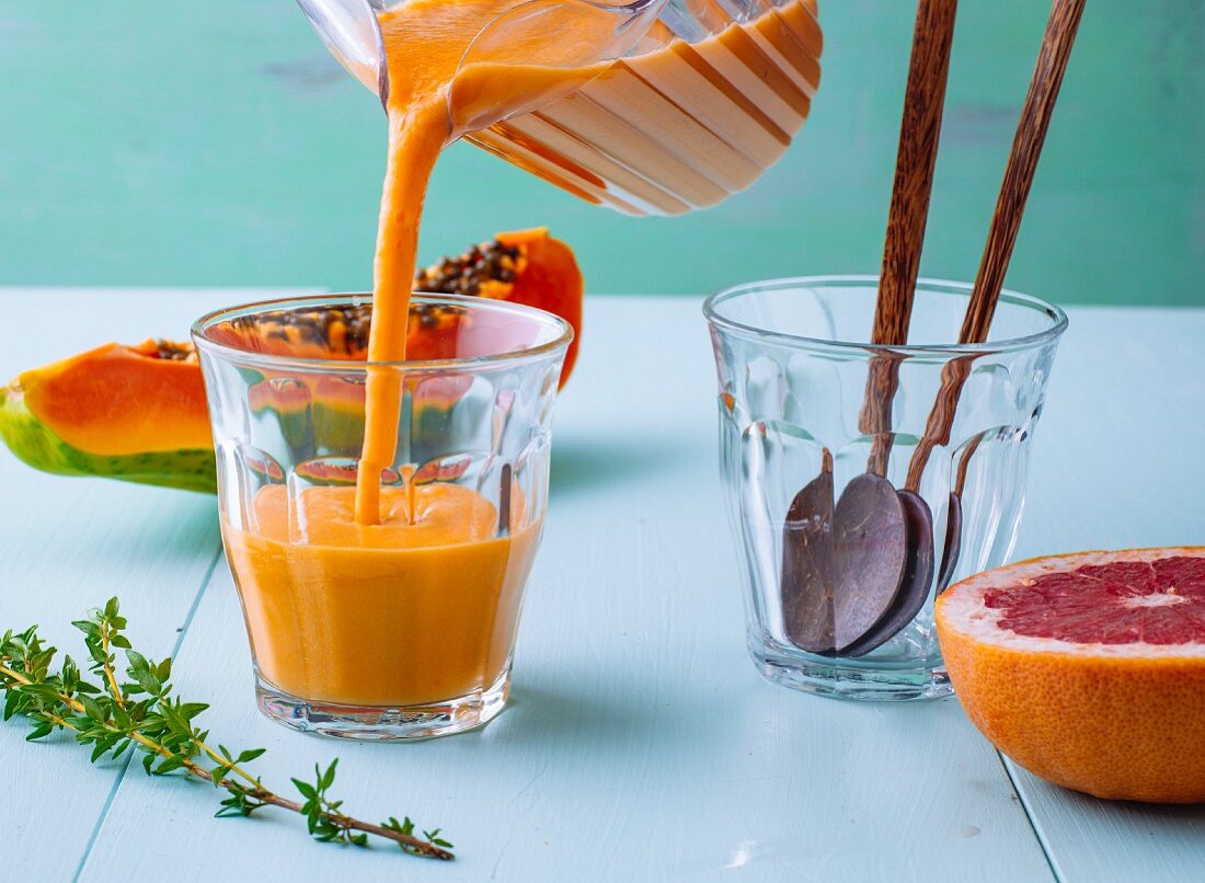 Papaya and coconut smoothie with Chinese cabbage and coconut water