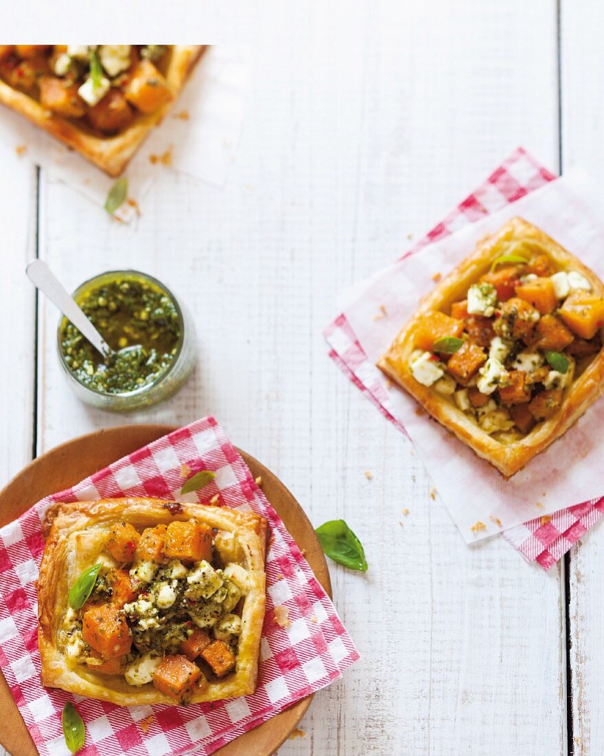 Puff pastry tartlets with roasted butternut squash and feta cheese