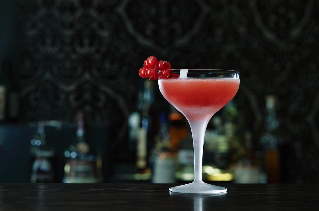 A Cosmopolitan on a bar