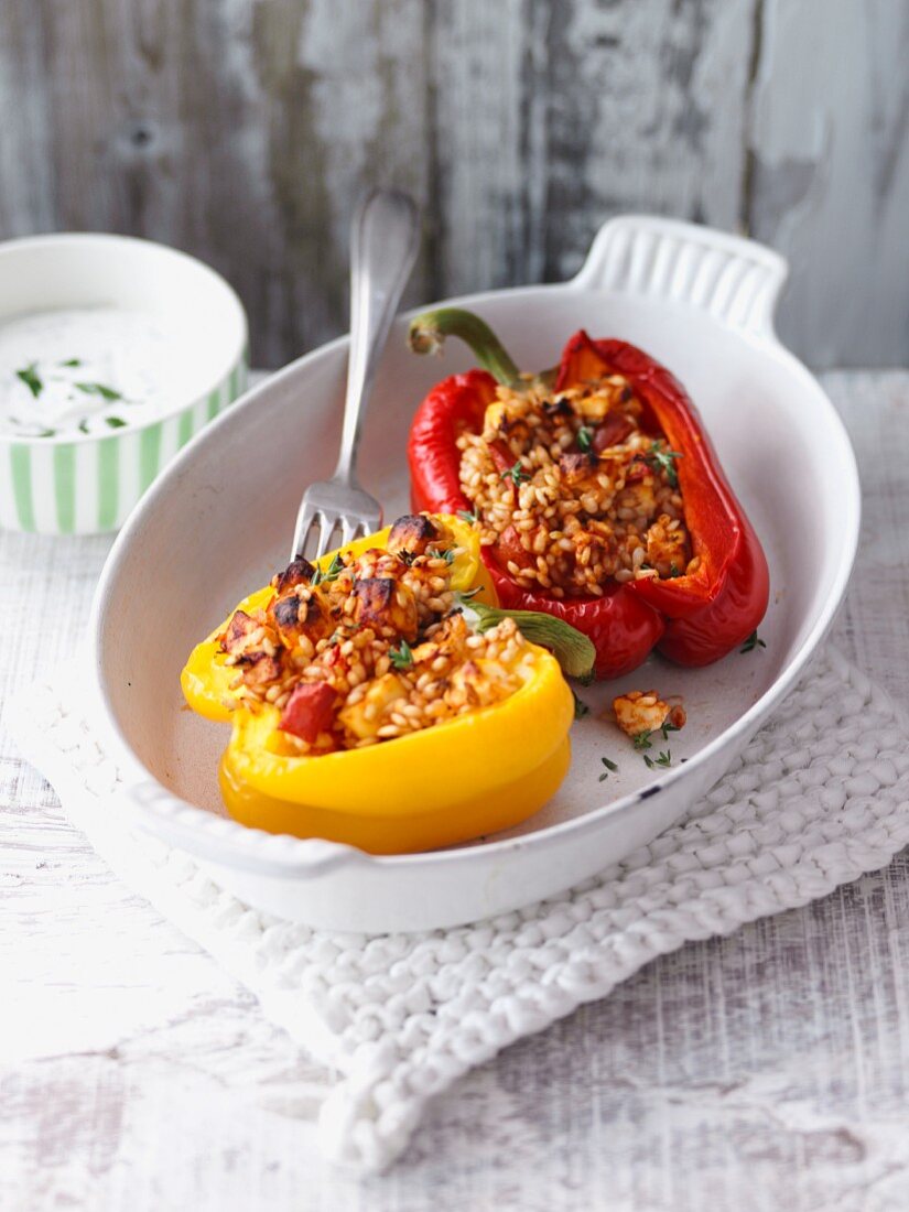 Peppers stuffed with spelt rice