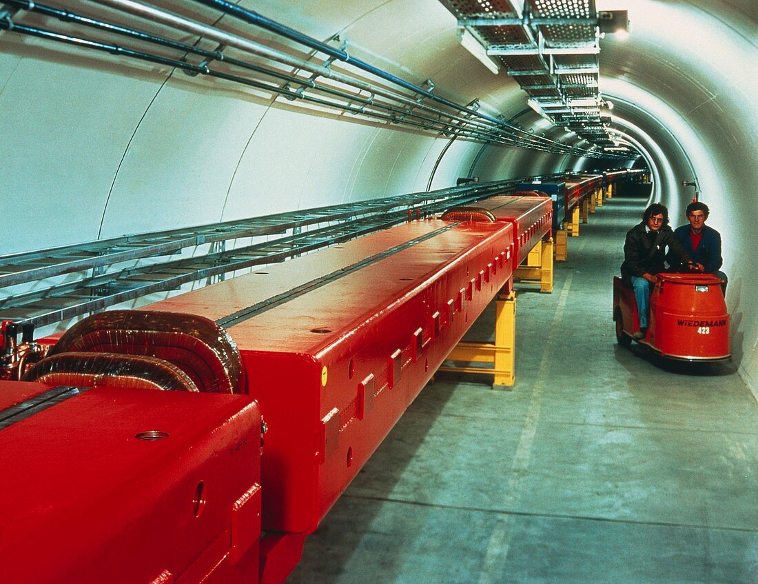 SPS accelerator tunnel at CERN