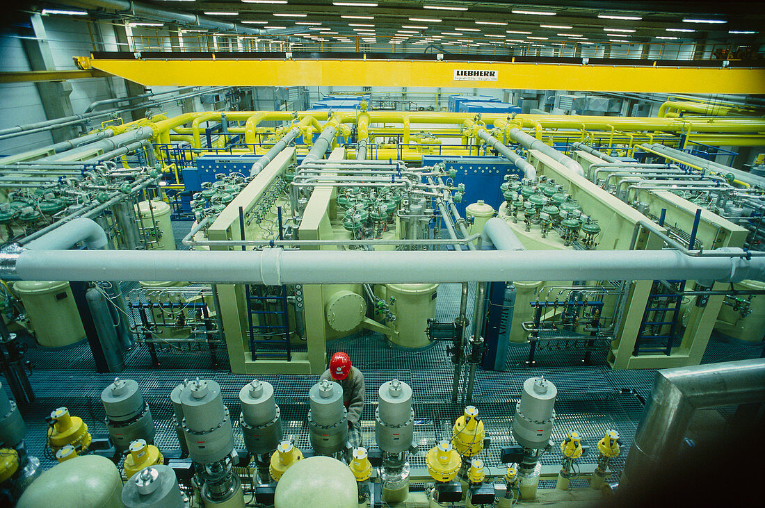 Helium refrigeration plant at DESY