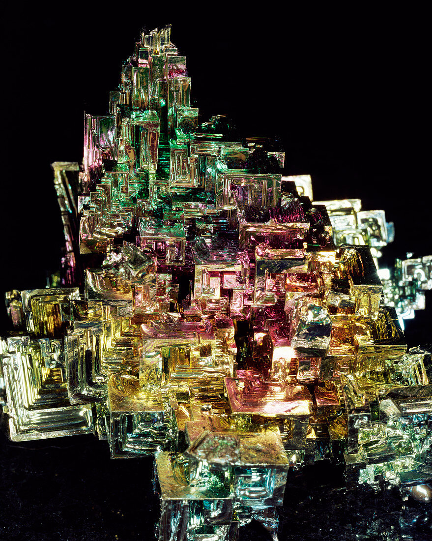 Bismuth artificial crystals