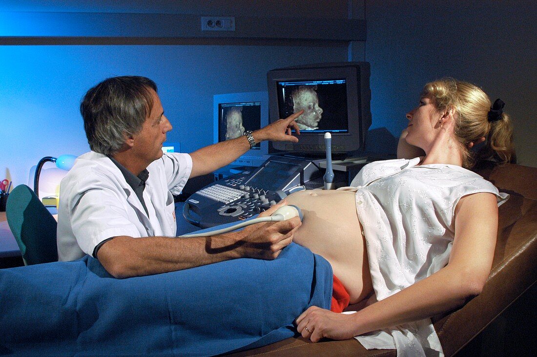 3D real-time pregnancy ultrasound