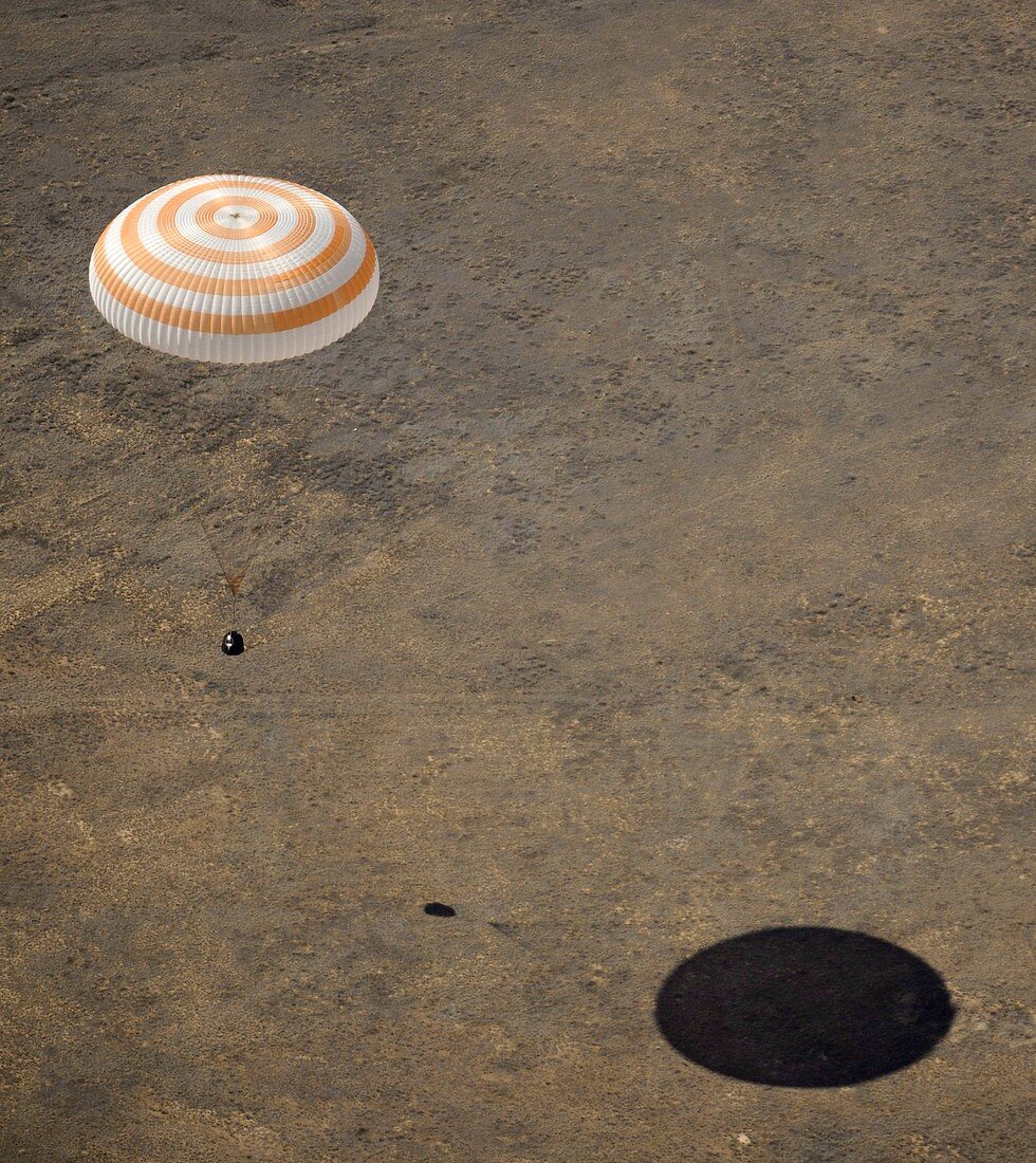 Expedition 18 landing,April 2009