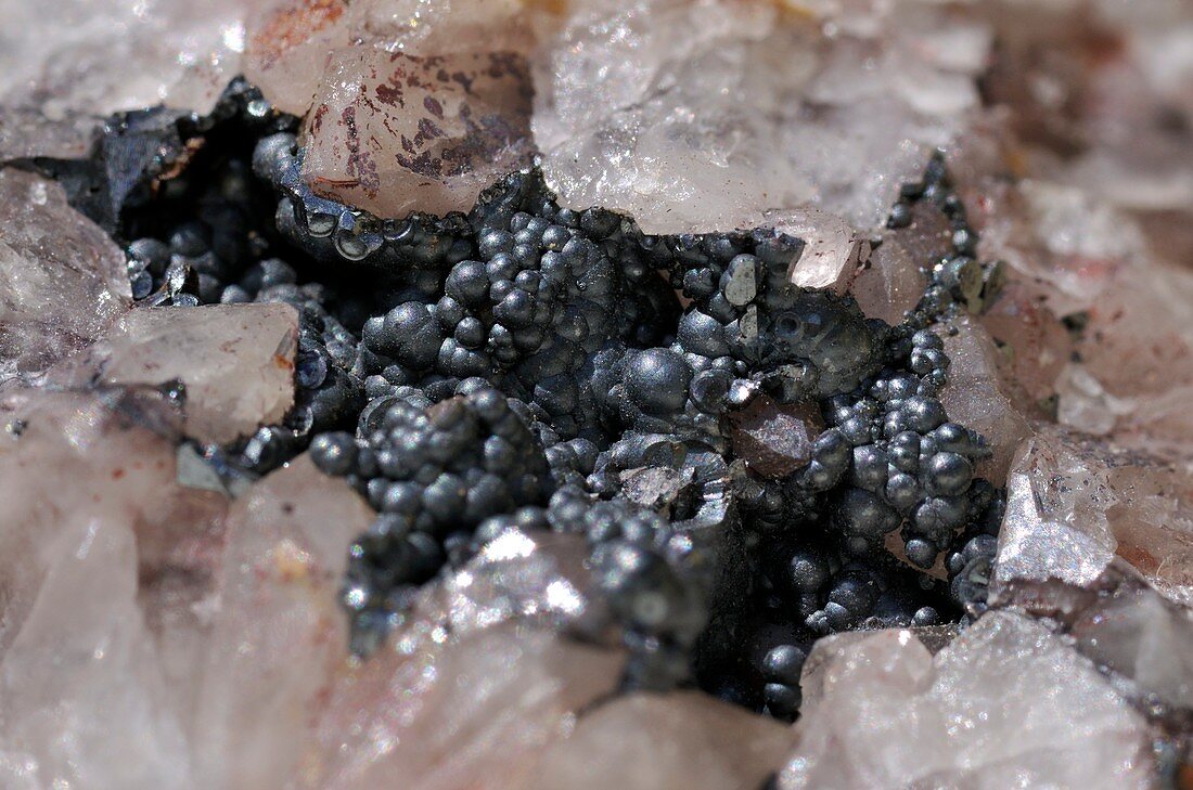 Crystals of haematite in quartz