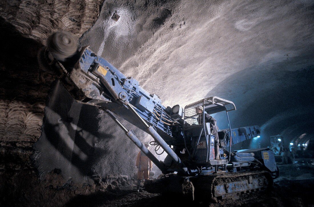 Metro train tunnel construction