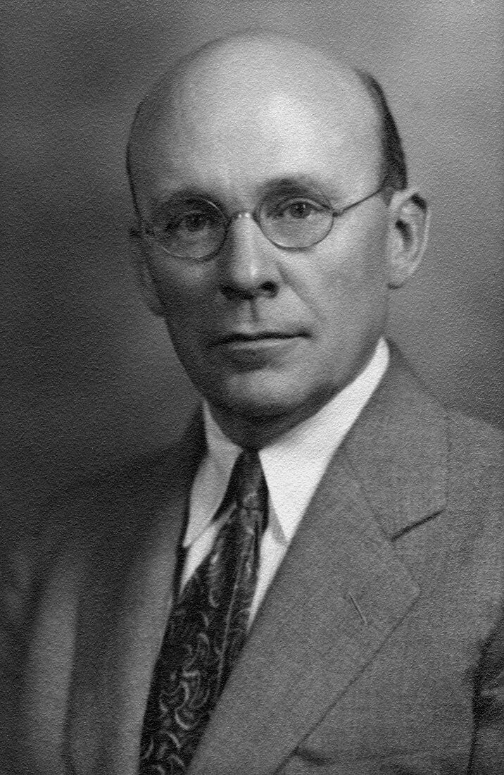 Wilbur A. Sawyer,US medical researcher