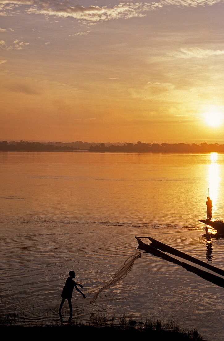 Congo river fishing