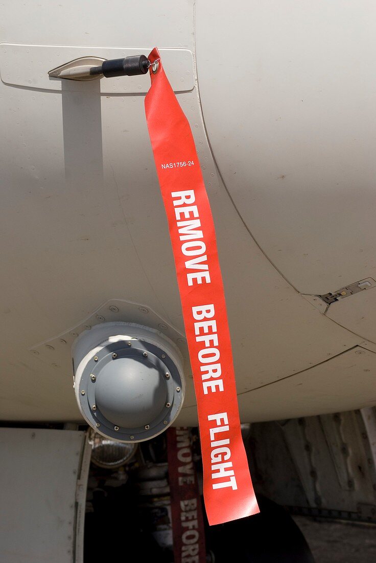 Remove before flight tag
