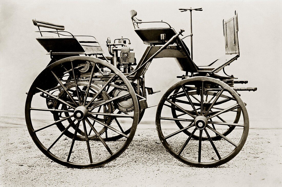 Early car,1886 Daimler