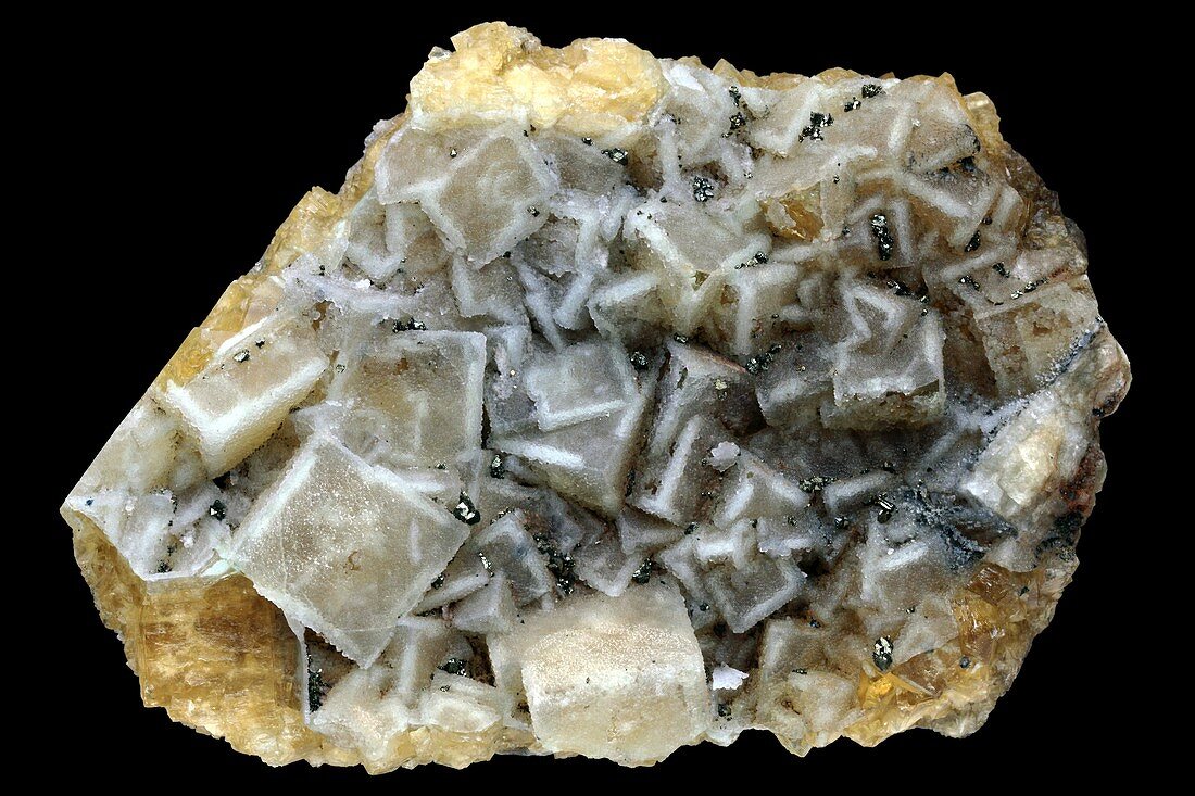 Pseudomorphic crystal growth