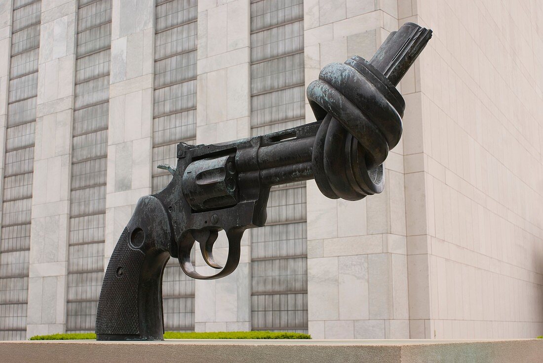 Gun sculpture at United Nations New York