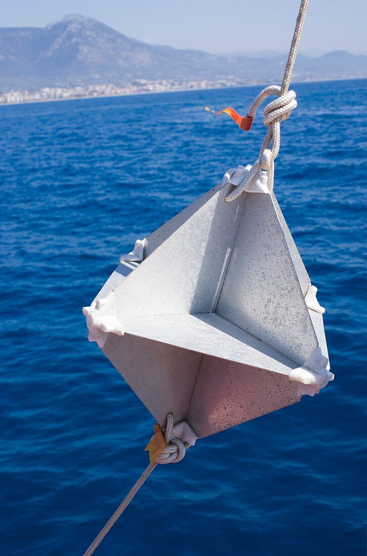 Corner-cube radar reflector on a boat