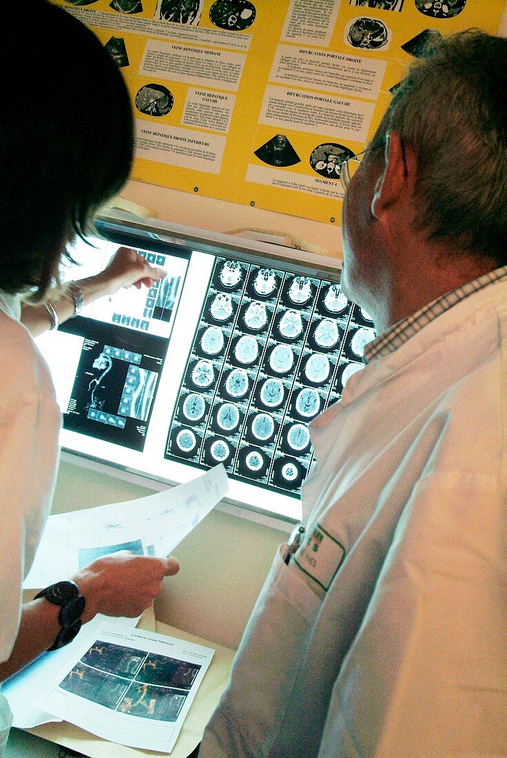 Brain CT scanning