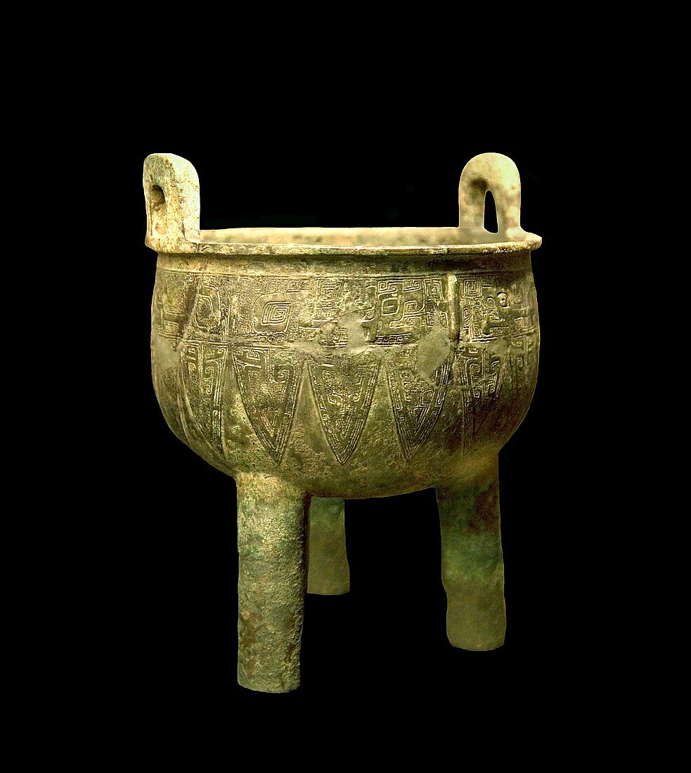 Chinese tripod bronze vessel