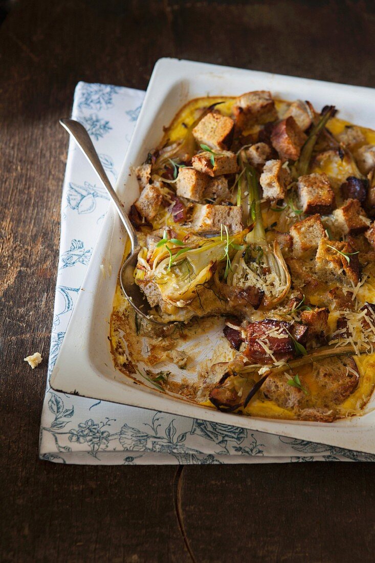 Fennel and bacon bake with croutons