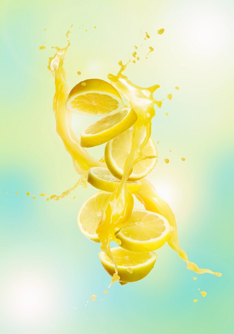 Zitronenscheiben mit Saftsplash