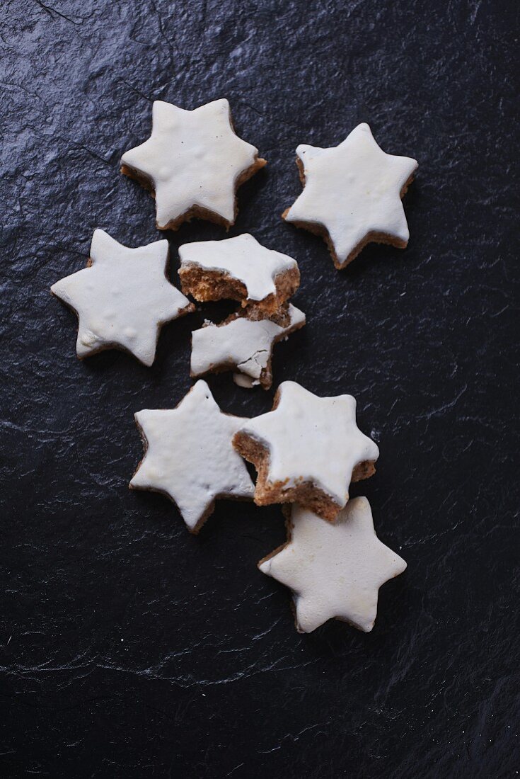 Cinnamon stars on a slate platter