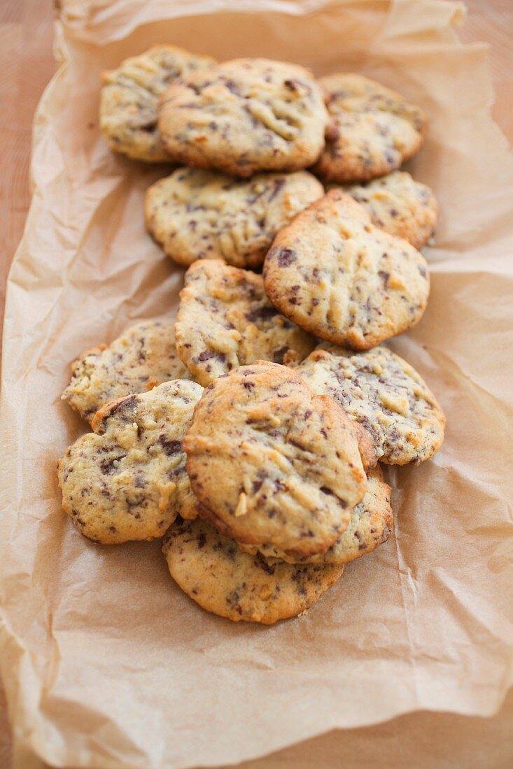 Hazelnut biscuits