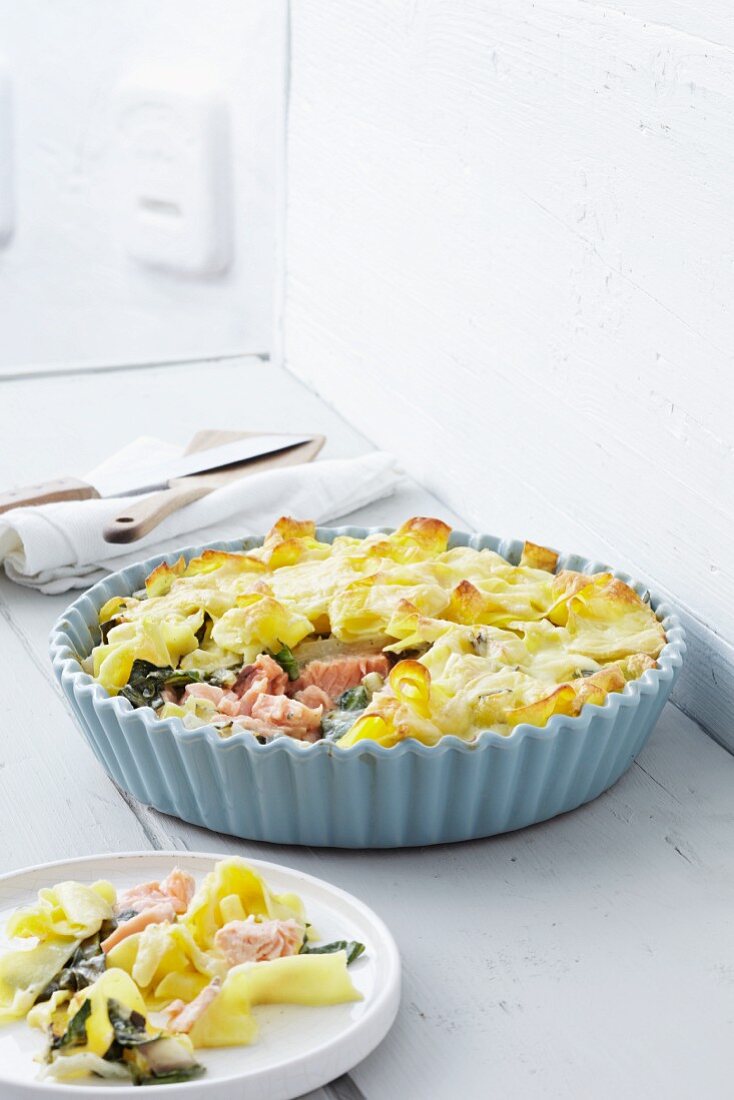 Pasta bake with salmon and chard